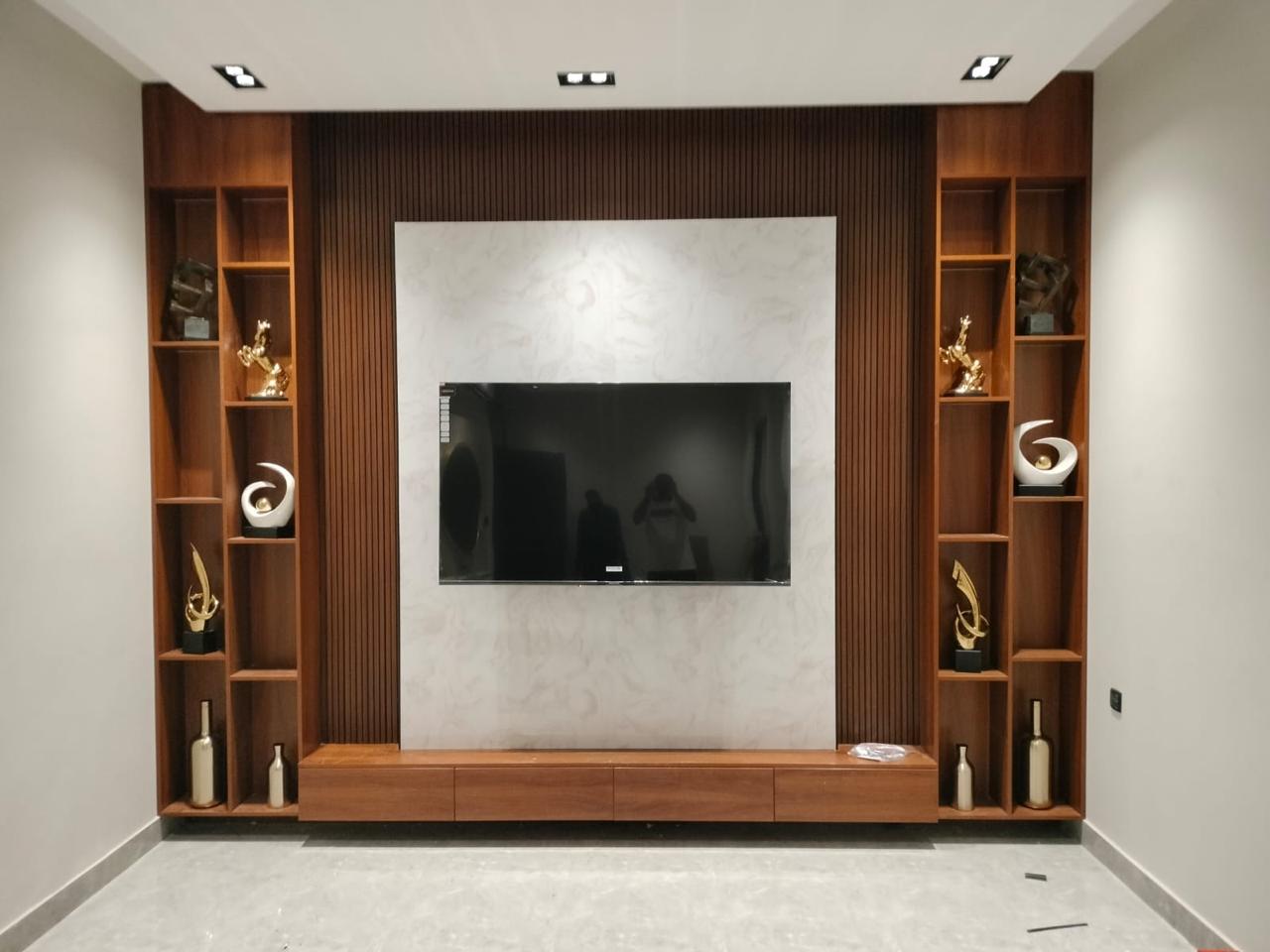 Studio 2